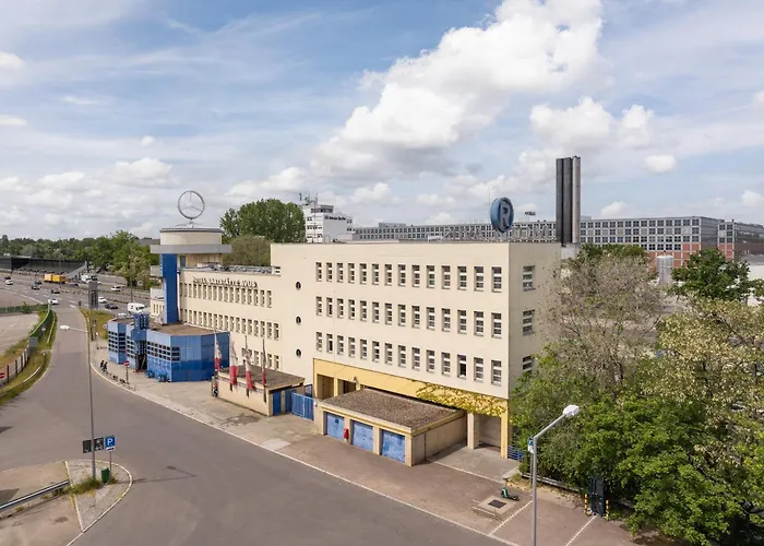 Hotel Und Rasthof Avus